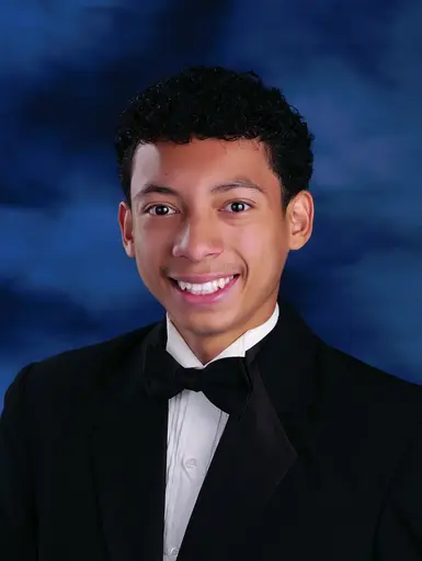 Christopher Flores